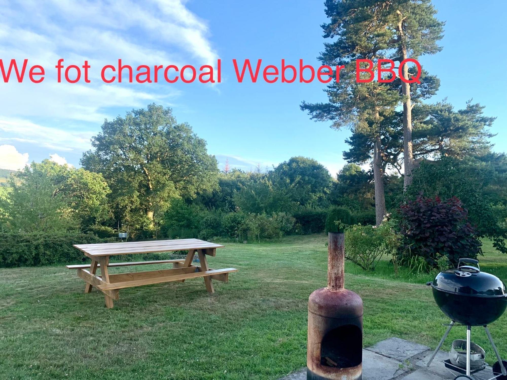 Mid-Wales Farmhouse, Swimming Pool, Tranquil Countryside Views, Sleeps 14 Meifod Екстер'єр фото